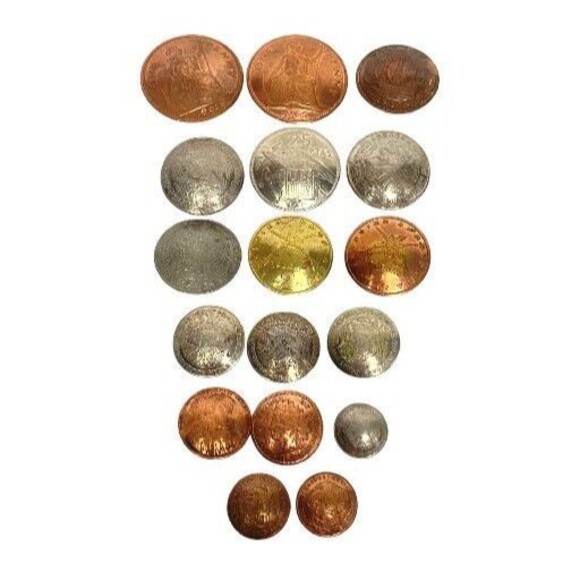 Exquisite Collectibles from Around the World International Coin Buttons Lot Set - Picture 1 of 16